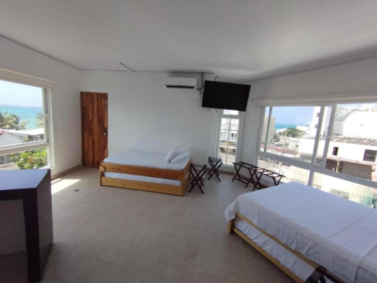 Santa Julia Travel Hotel ซานอันเดรส ภายนอก รูปภาพ